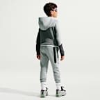 Nike Sportswear Tech Fleece Jogger (ältere Kinder)