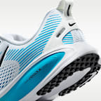 Nike Vomero 18 Older Kids' Road Running Shoes