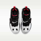 Nike Diamond Turf II Little Kids' Shoes