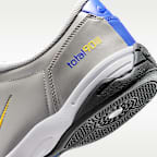 Nike Total 90 Men's Shoes