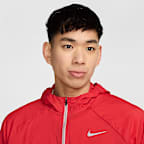 Chamarra de correr para hombre Repel UV Nike Stride