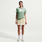 Playera con logotipo para mujer Nike Sportswear Essentials