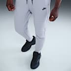 Joggers de tejido Fleece para hombre Nike Tech