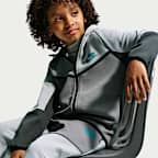 Conjunto de 2 piezas de sudadera de cierre completo Tech Fleece para niños talla pequeña Nike Sportswear