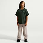 Playera para niños talla grande Nike Sportswear Club