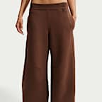 Pants de tiro alto de pierna ancha para mujer Nike 24.7 ImpossiblySoft