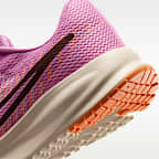 รองเท้าวิ่งโร้ดรันนิ่งผู้หญิง Nike Run Defy