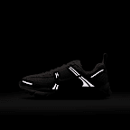 Nike Vomero 5 大童反光裝飾鞋款