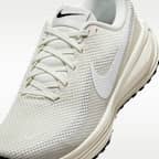 Tenis de correr en pavimento para mujer Nike Revolution 8