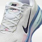 Nike Vomero 18 Straßenlaufschuh (Damen)