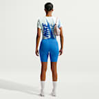 Nike Sportswear Chill Knit Women's Slim Cropped T-Shirt