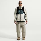 Chamarra con protección contra los rayos UV para hombre Nike ACG "Five Towers"