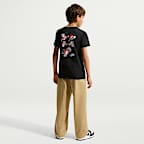 Nike Sportswear Older Kids' T-Shirt