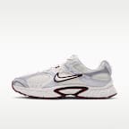 Buty damskie Nike V5 RNR z akcentami odbijającymi światło