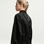 Chamarra de coach oversized de satén para mujer Nike Sportswear