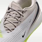 Chaussure de foot en salle Nike Phantom 6 Low Academy