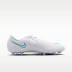 Scarpa da calcio a taglio basso per erba artificiale Nike Mercurial Vapor 17 Academy