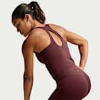 Débardeur de sport avec brassière intégrée rembourrée à maintien normal Nike Universa pour femme