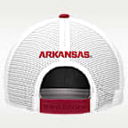 Gorra de rejilla universitaria Nike ajustable para hombre Arkansas Sideline Rope