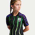 Nike x LEGO® Collection Older Kids' Aero-FIT Football Shirt