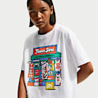 Nike Women's Oversized Graphic T-Shirt