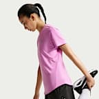 ナイキ スウィフト ウィメンズ Dri-FIT ショートスリーブ ランニングトップ