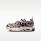 Nike Air Max Moto 2K Schuh für ältere Kinder