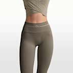 NikeSKIMS Ribbed Seamless Women's 34" Straight Leggings