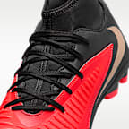 Tacos de fútbol para terrenos múltiples Nike Phantom 6 High Club