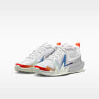 รองเท้าบาสเก็ตบอลเด็กโต Nike S.T. Dynamite