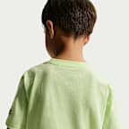 Conjunto de 2 piezas con shorts de French Terry holgados para niños talla pequeña Nike Sportswear In The Zone