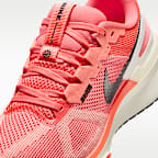 Tenis de correr en pavimento para mujer Nike Structure 25