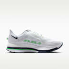 Nike Pegasus Premium Straßenlaufschuh (Herren)
