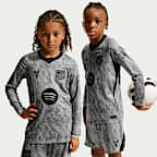 F.C. Barcelona 2026/27 Stadium Goalkeeper Away Older Kids' Kobe Dri-FIT Football Replica Shirt