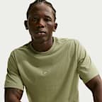 Nike Sportswear Men's Standard T-Shirt