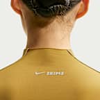 NikeSKIMS Weightless Camiseta de manga corta - Mujer