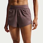 Shorts de correr Dri-FIT de tiro medio de 7 cm con forro de ropa interior para mujer Nike Swift