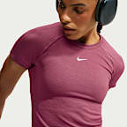 Nike Pro Seamless Dri-FIT T-shirt voor dames