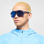 Lentes de sol espejados Nike Charged Shield
