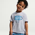 Nike Sportswear Club Toddler 2-Piece Floatie T-Shirt and Shorts Set