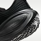 รองเท้าวิ่งโร้ดรันนิ่งผู้ชาย Nike Vomero Plus