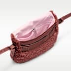 กระเป๋าเด็กโตแบบพาดลำตัวขนสัตว์สังเคราะห์ Nike (1 ล.)