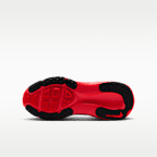 Nike Vomero 18 Big Kids' Road Running Shoes