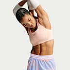 Fôret Nike Swift Dri-FIT-løpeshorts med mellomhøyt liv til dame (6 cm)
