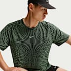 Nike Stride Men's Aero-FIT Short-Sleeve Running Top