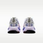 Tenis de correr en pavimento para mujer (extraancho) Nike Vomero 18