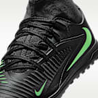 Nike Jr. Phantom 6 High Club Older Kids' Turf Football Boots