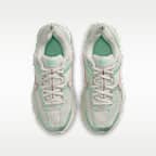 Nike Vomero 5 大童反光裝飾鞋款