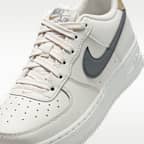 Nike Air Force 1 Older Kids' Shoes