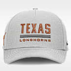 Gorra universitaria Nike Dri-FIT ajustable para hombre Texas Sideline Practice Rise